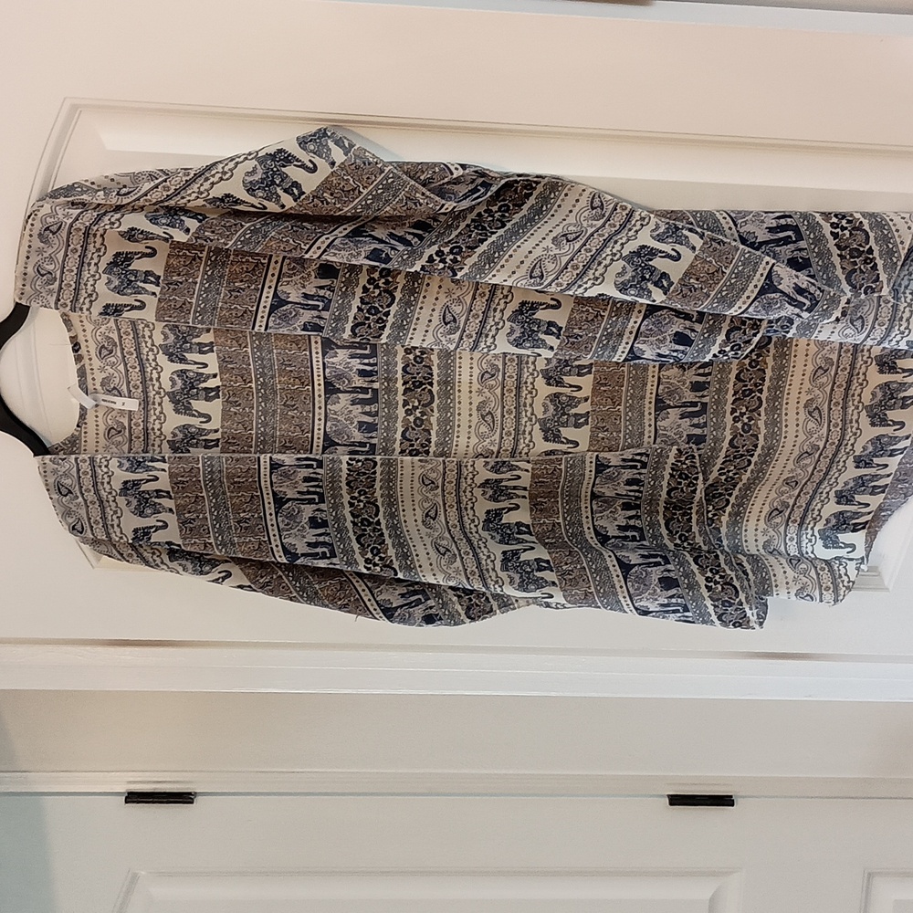 Kimono - Picture 5 of 7